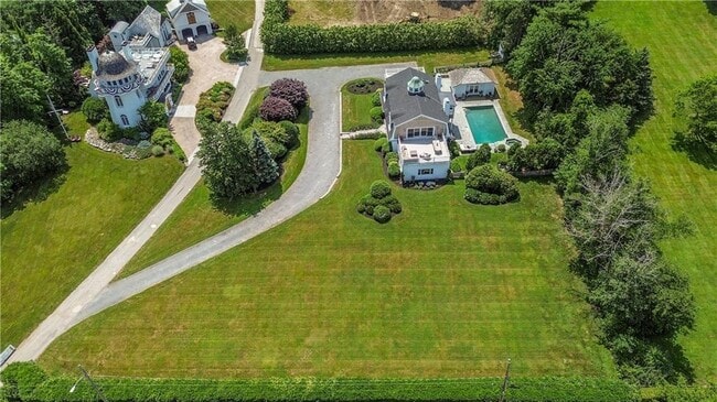 Photo - 1 Harbor View Dr