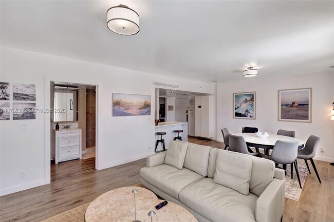 Photo - 834 Ocean Dr Unit 402