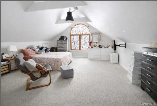 Photo - 9 Benedict Ln