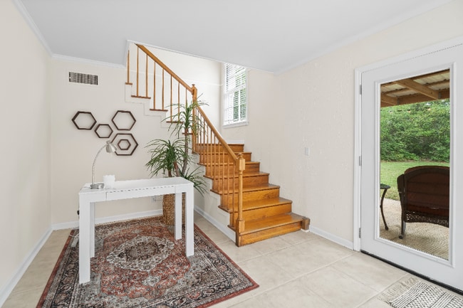 Photo - 1408 N Cherokee Ave Unidad 2