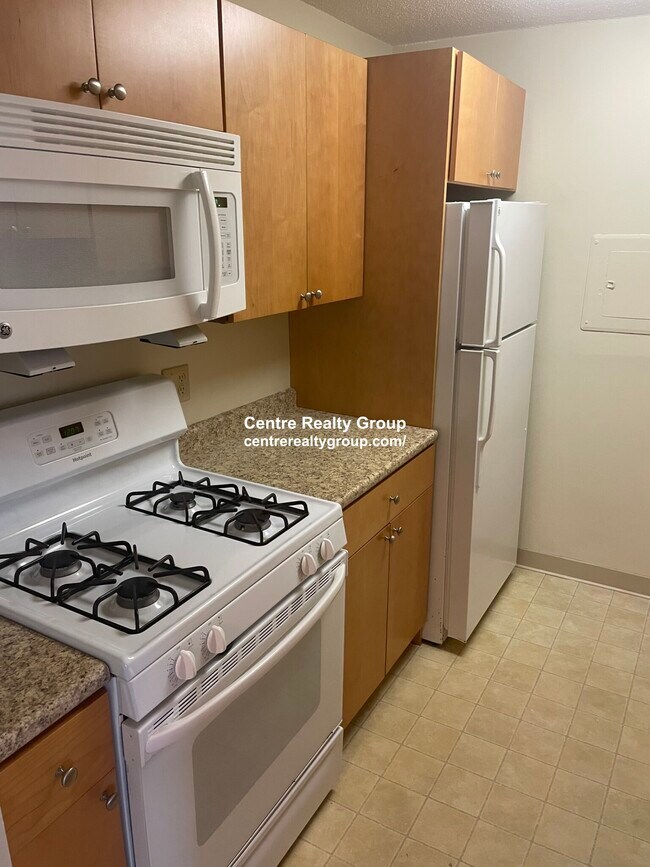 Photo - 2261 Washington St