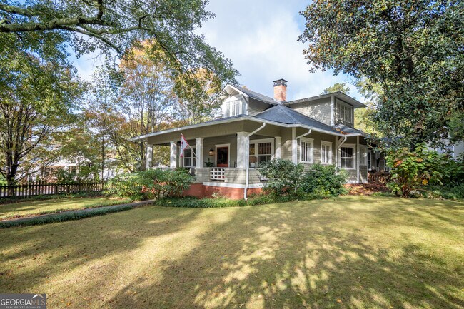 Photo - 290 Milledge Cir