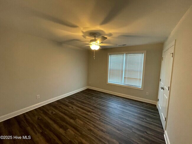 Photo - 712A Sarah Rebecca Dr