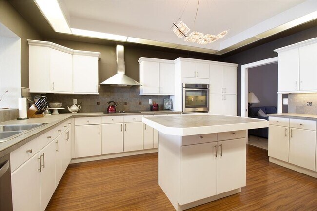 Photo - 8041 Sailboat Key Blvd S Unit 402