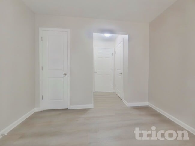 Photo - 344 Longfellows Ln