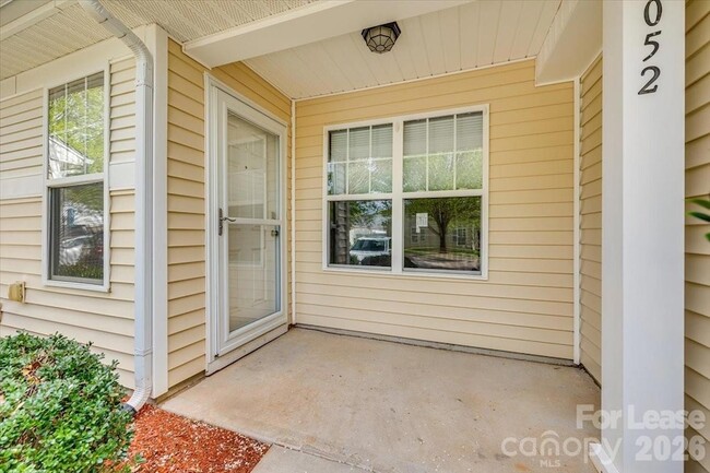 Photo - 2052 Shady Pond Dr