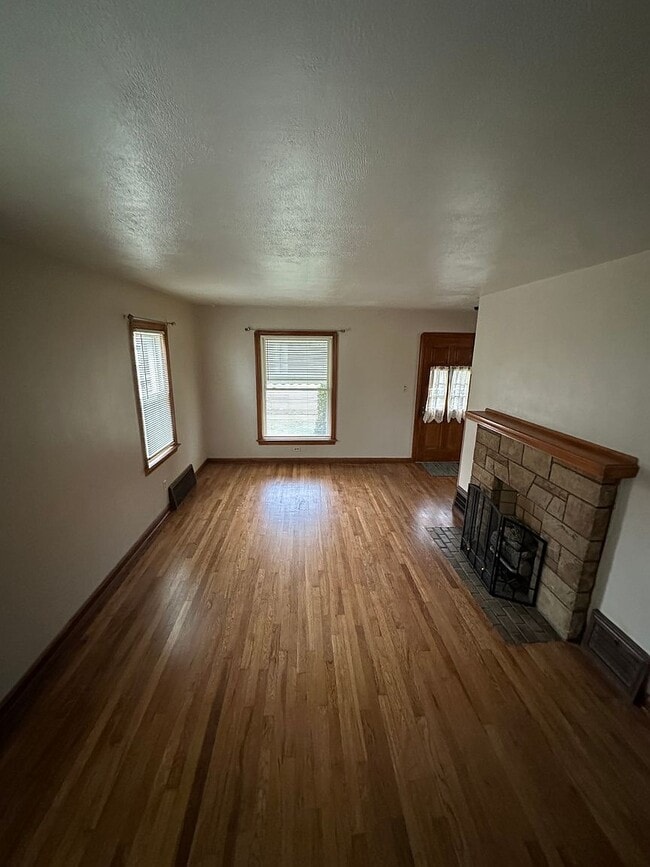 Photo - 4811 Albertly Ave