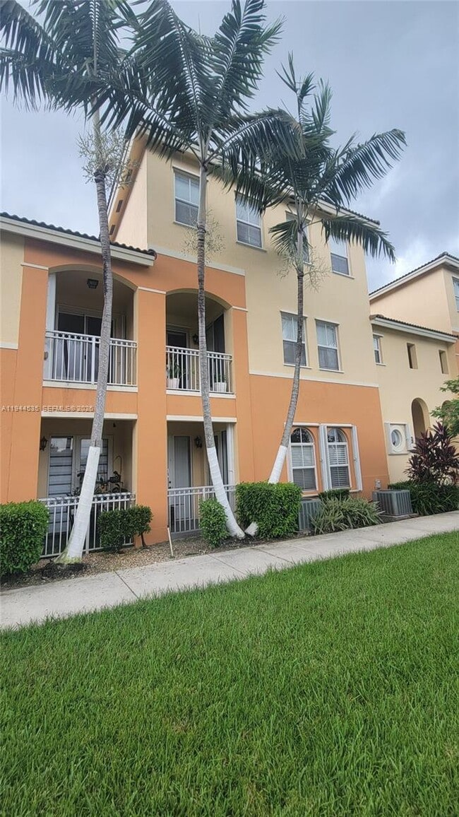 Photo - 10012 NW 7th St Unit 209