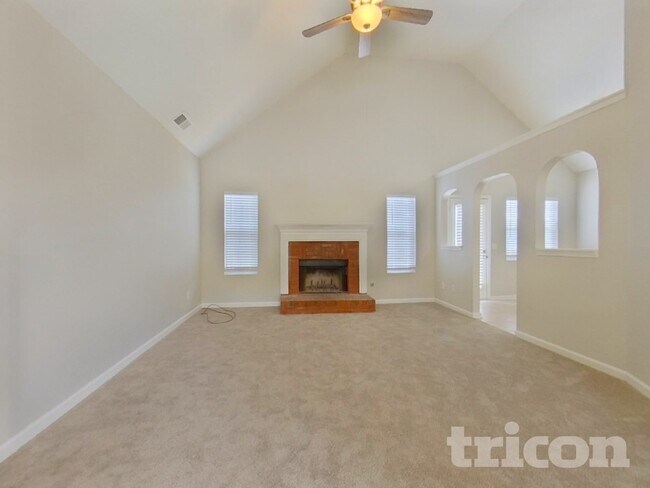 Photo - 1422 Gentry Ct