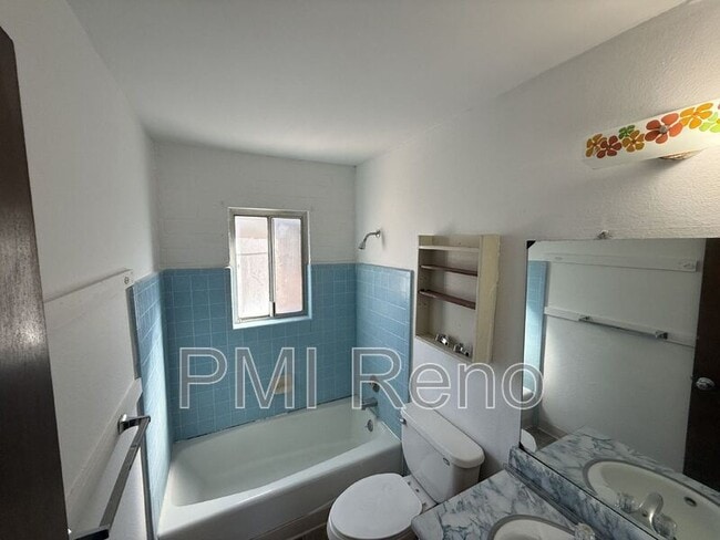 Photo - 457 Stewart St Unit 2