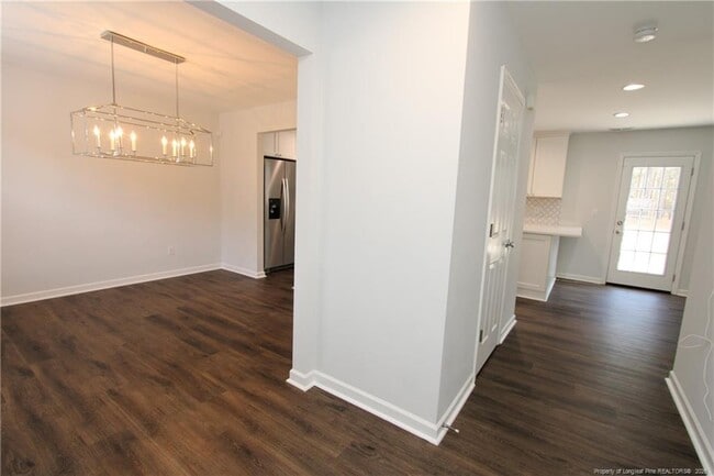 Photo - 105 Sturminster Dr