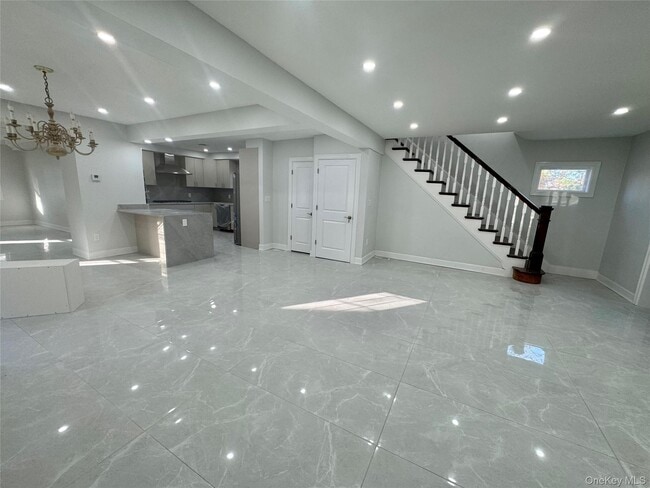 Photo - 32 Berkshire Rd