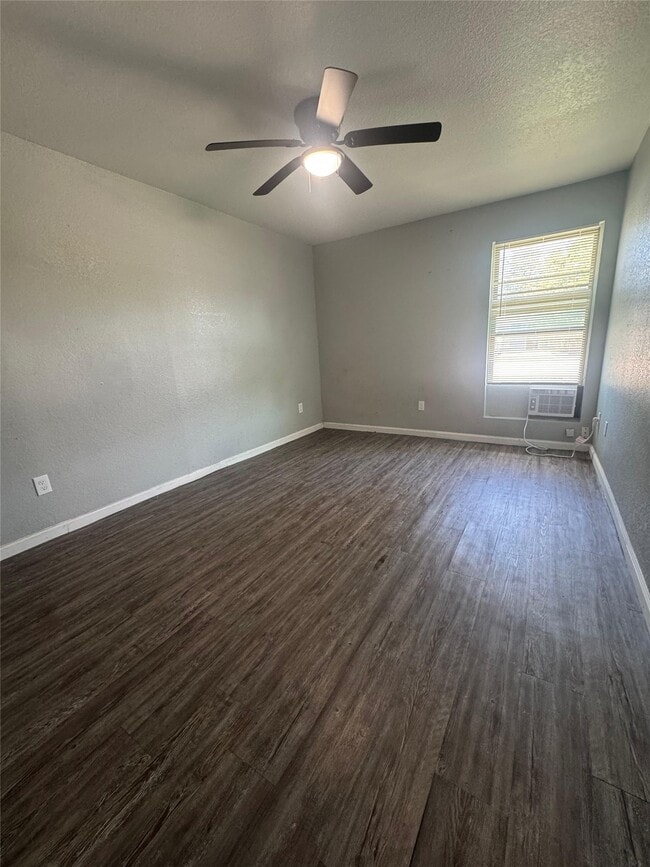 Photo - 3802 Dabney St Unit 22