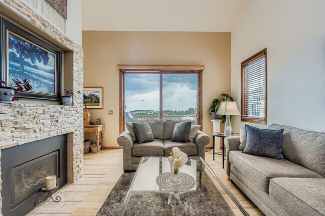 Photo - 776 Chimney Creek Dr Unidad ID1338728P