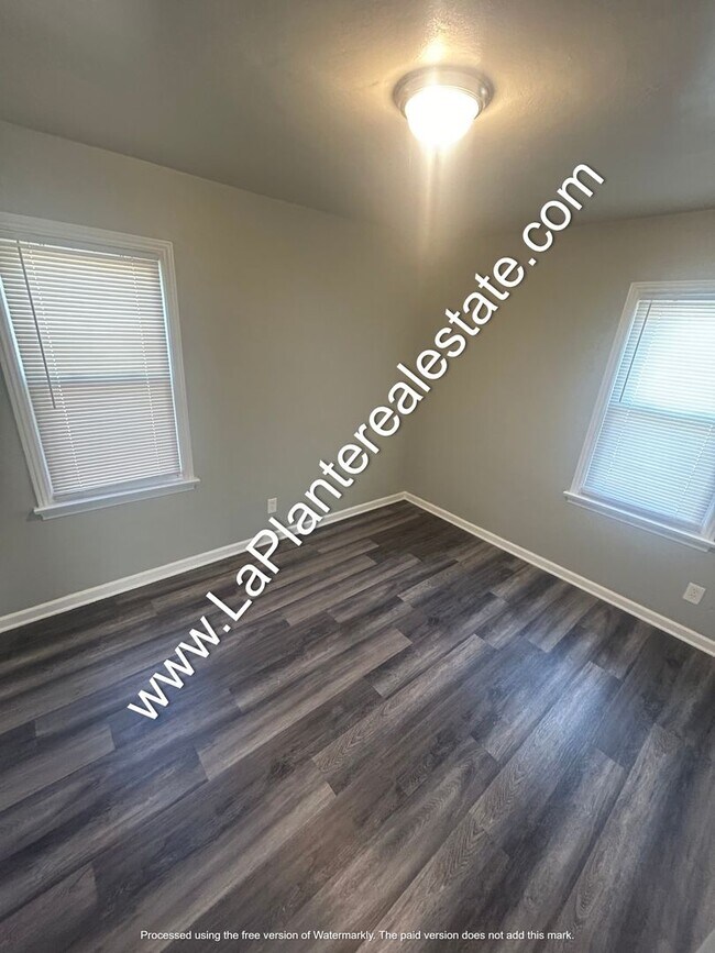 Charming 3Bedroom Home with Spacious Livi... House Rental in Toledo