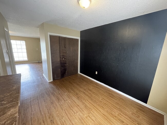 1643 Cedar Lake Dr Unit C