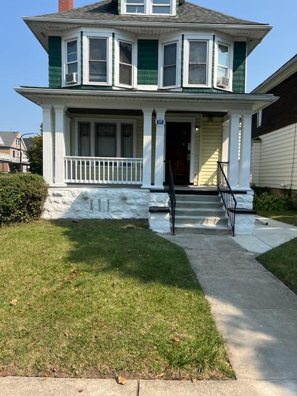 53 Meech St