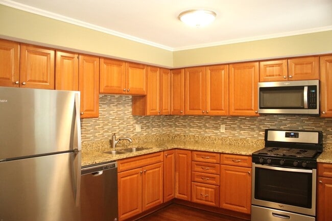 Photo - 2084 Coventry Rd Unidad 2196 Coventry