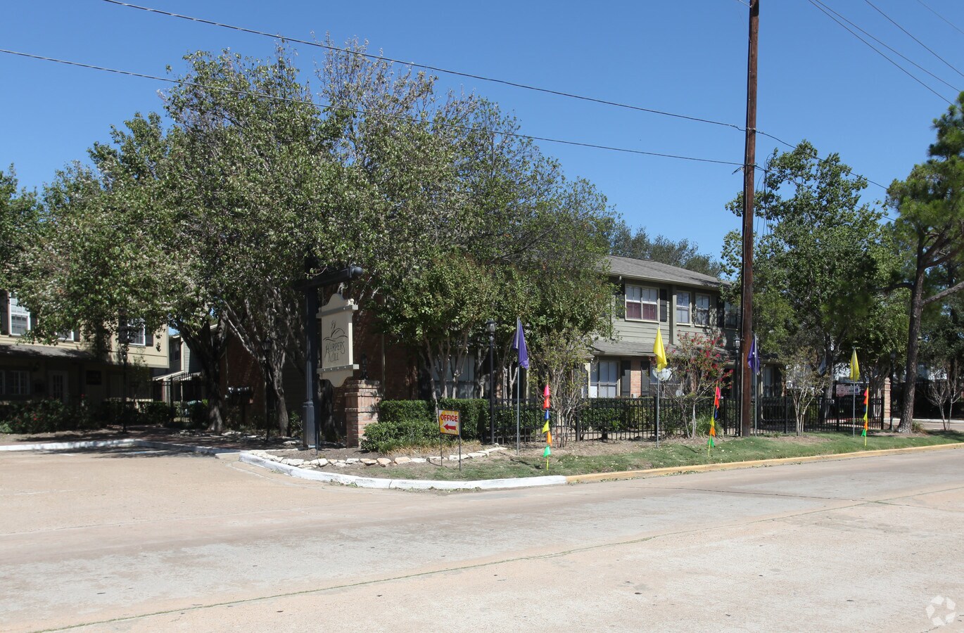 Harpers Mill - Harpers Mill Apartments