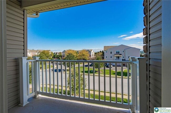 Photo - 6885 Pioneer Dr