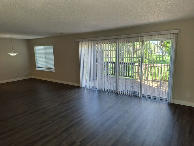 Photo - 6805 Castillo Ct