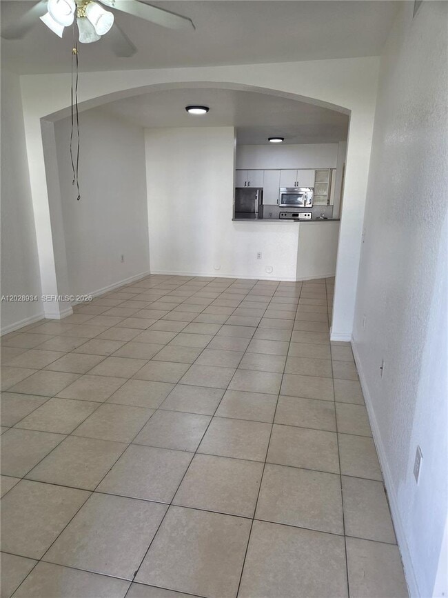 Photo - 1308 Belmont Ln Unit 1308