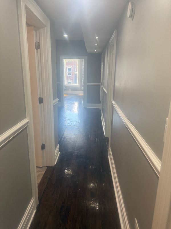 6135 S Vernon Ave Unit 2