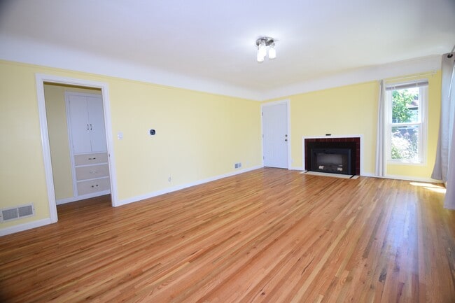 Photo - 10744 SE 29th Ave