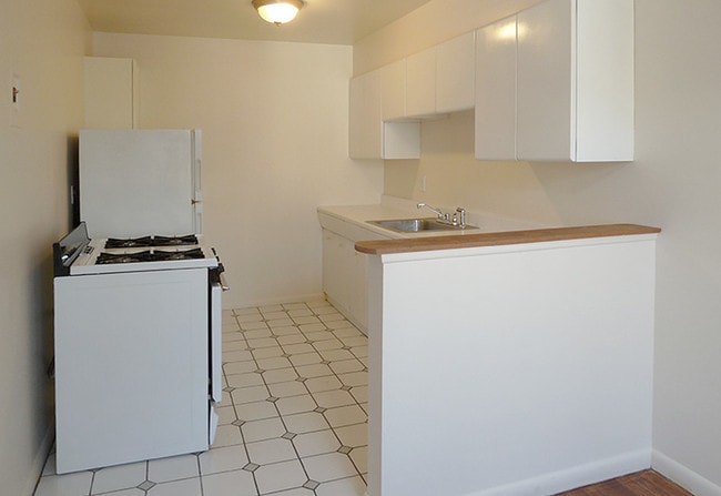 Lucca Apartments