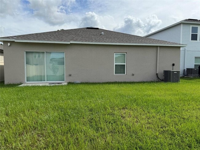 Photo - 1951 Rosewood Cir