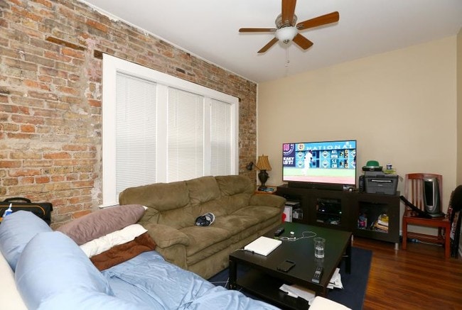 Photo - 1326 N Cleaver St Unit 1R