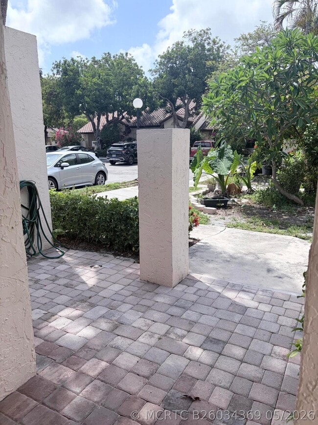 Photo - 3072 Inglewood Terrace