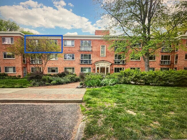 Photo - 2711 Ordway St NW Unit 302