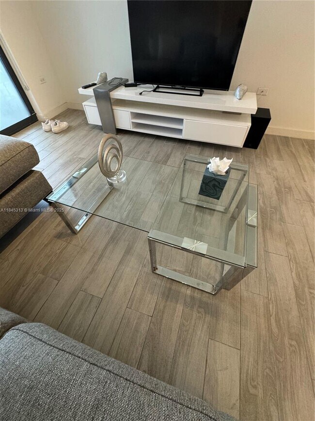 Photo - 999 SW 1st Ave Unit 1401