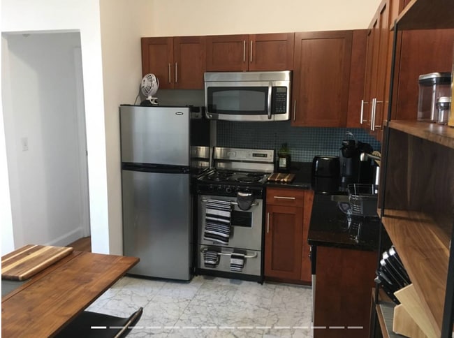 Photo - 483 Beacon St Unidad 96