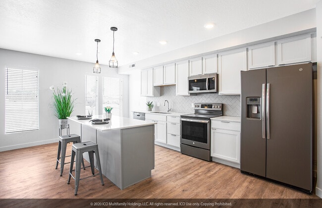 Photo - The Exton at University Place