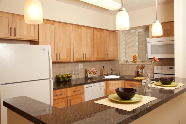 Photo - Lansdowne Station Apartments