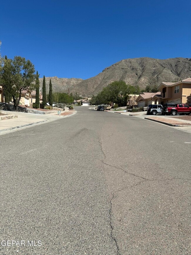 Photo - 5615 Burning Tree Dr