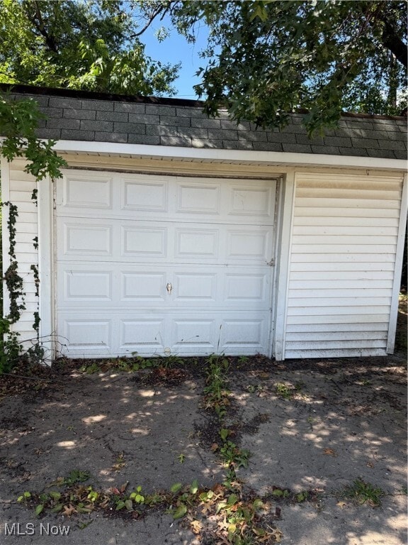 Photo - 1542 E 256th St