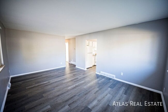 Photo - 16232 W 13th Ave Unidad 16232