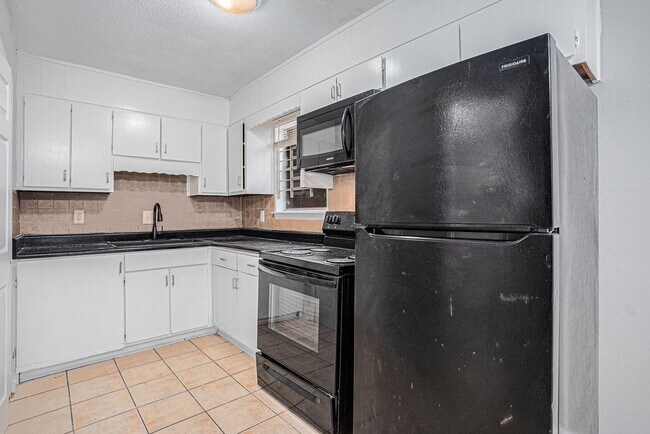 Photo - Must see 3BR/2.5BA Condo In Union City!