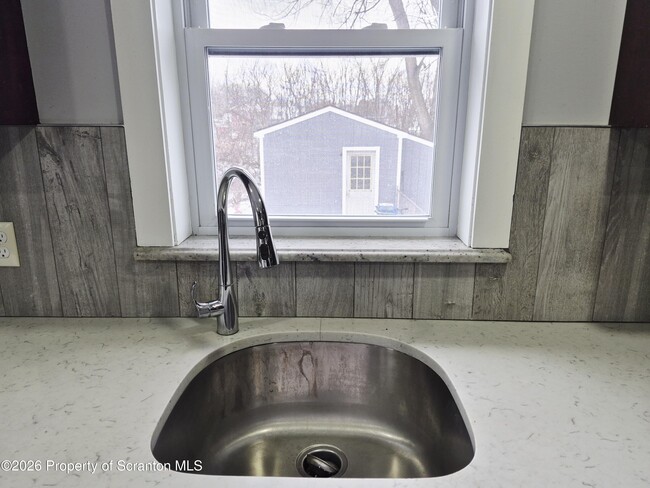 Photo - 124 Willow St