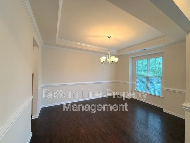 Photo - 4074 Whittier Ln
