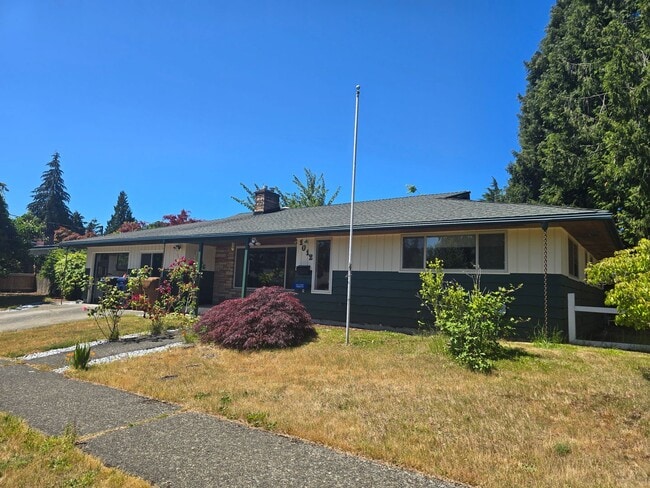 Photo - Spacious North Tacoma Rambler