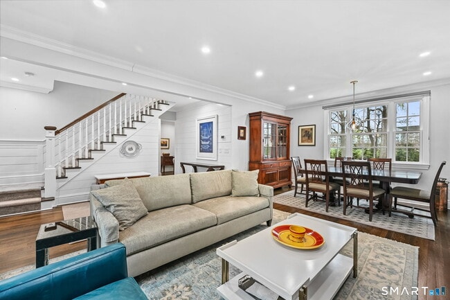 Photo - 44 Davenport Dr