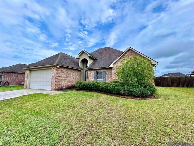Photo - 17634 Hoods Ridge Dr Casa