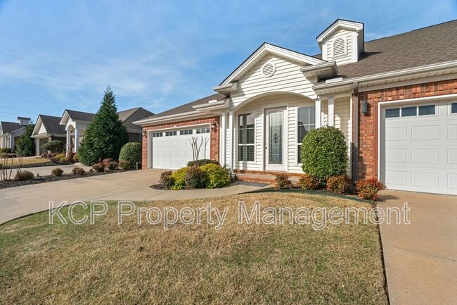 Building Photo - 17 Jeffrey Way