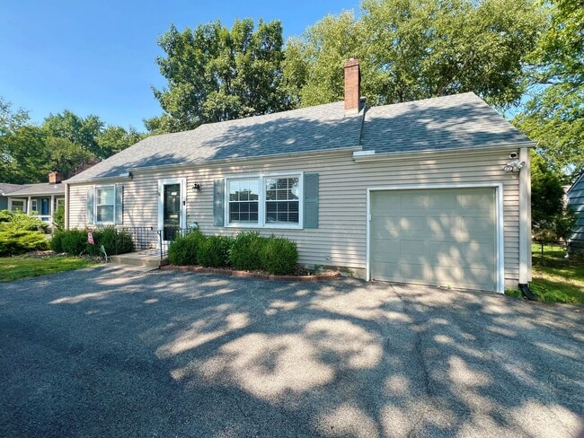 Photo - SEE IT NOW: Elegant Home in Prairie Villag...