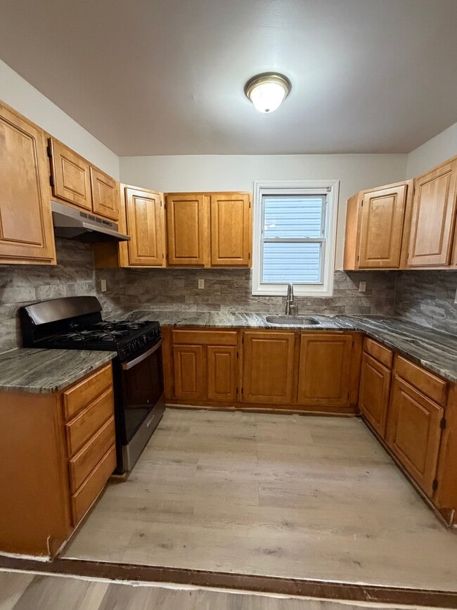 225 New St Unidad 1