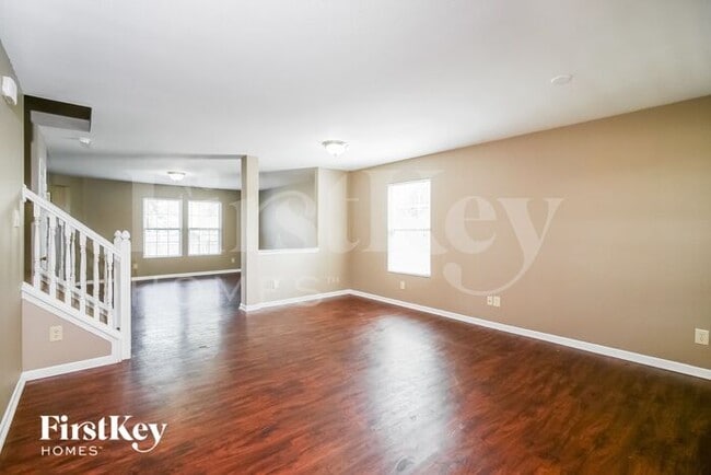 Photo - 1976 Breakwater Dr